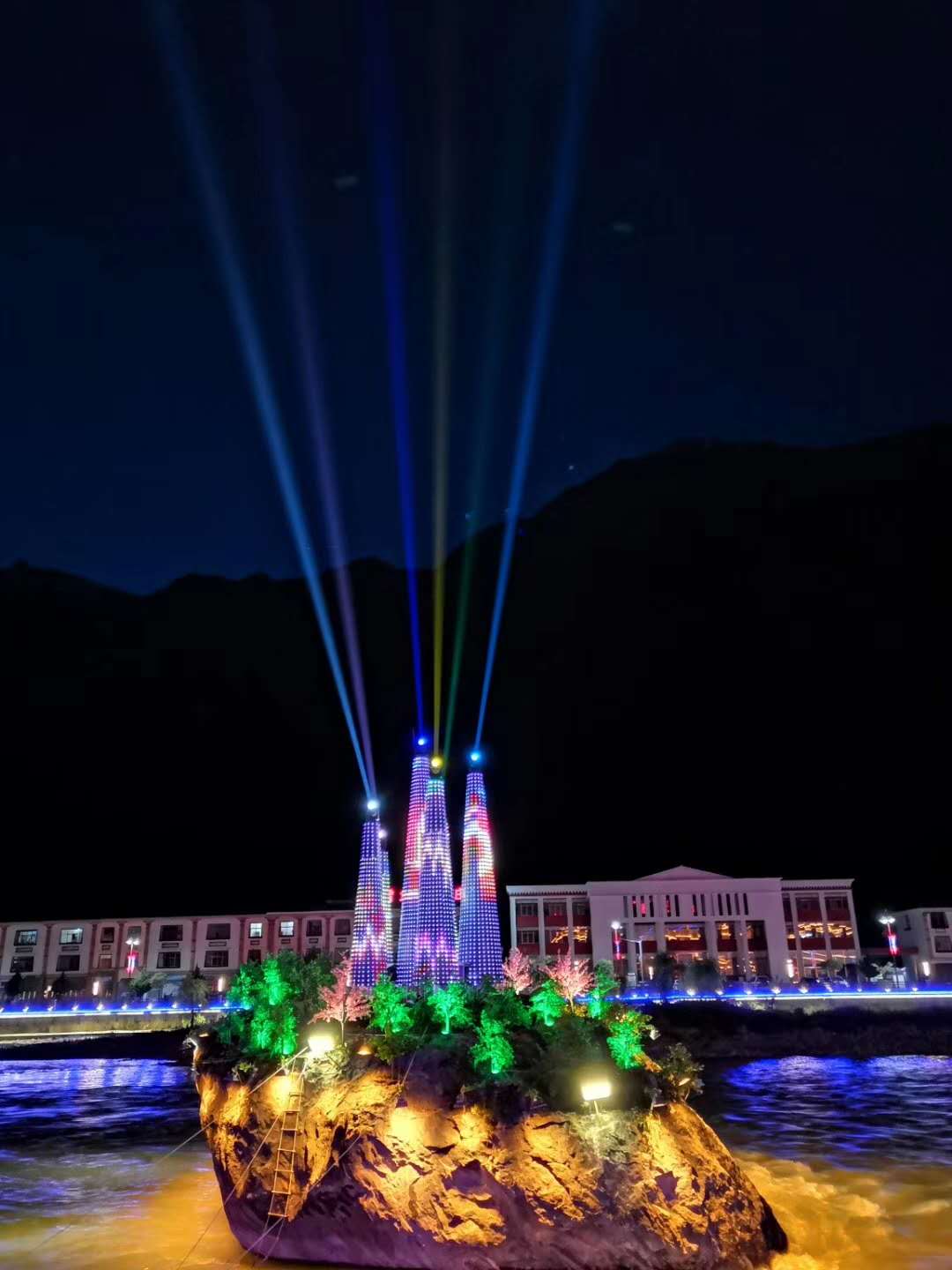 西藏林芝波密冰川之鄉(xiāng)